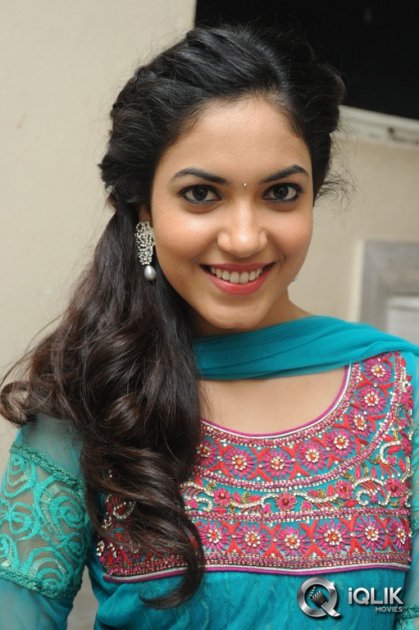Ritu-Varma-at-Prema-Ishq-Kaadhal-Audio-Success-Meet